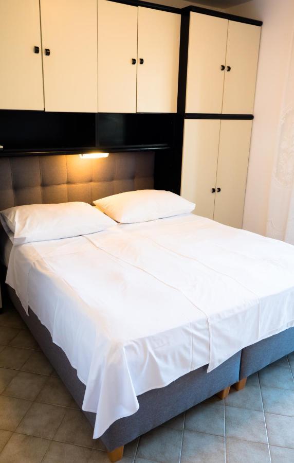 Apartments Anita 1 Barbat na Rabu 外观 照片